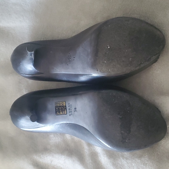 Gucci Saddle Soft Nero Heels - Picture 3 of 10